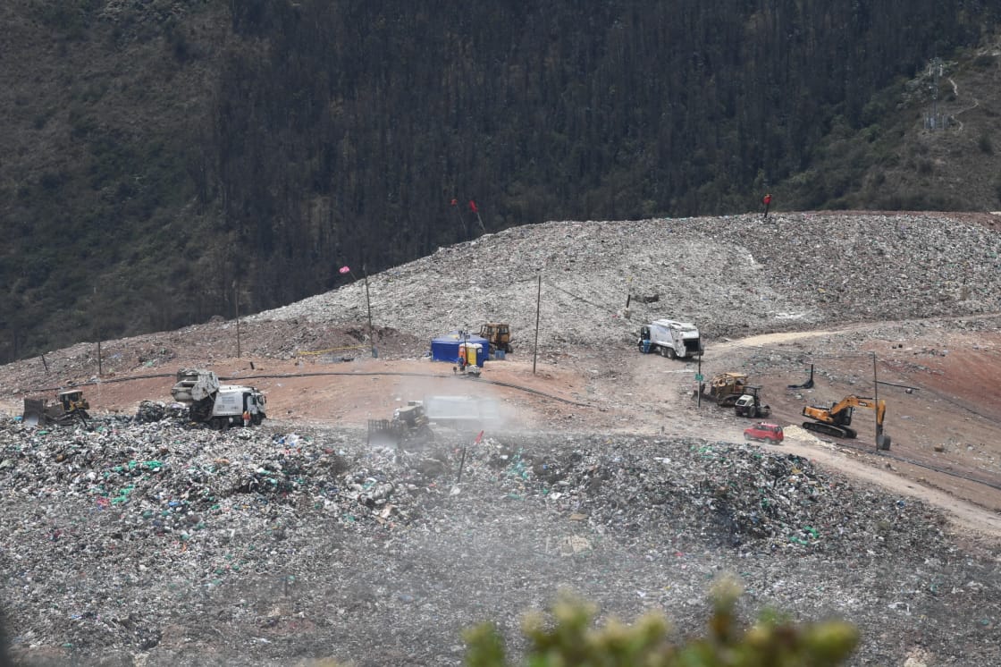 Distrito analiza posibilidad de nuevos derrumbes en el Relleno Doña Juana