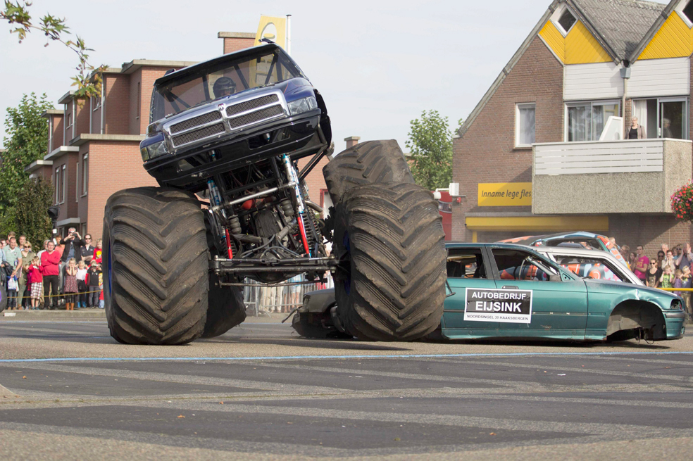 Accidente en espectáculo de camionetas 4×4