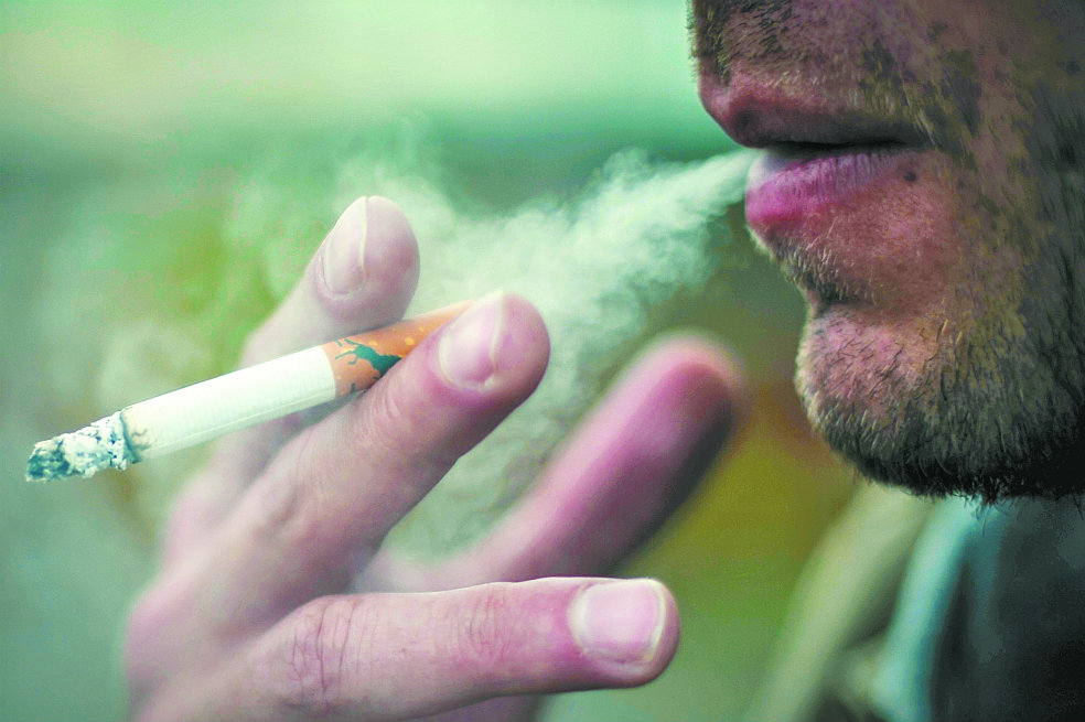 EE.UU. abre la puerta a cigarrillos con menos nicotina