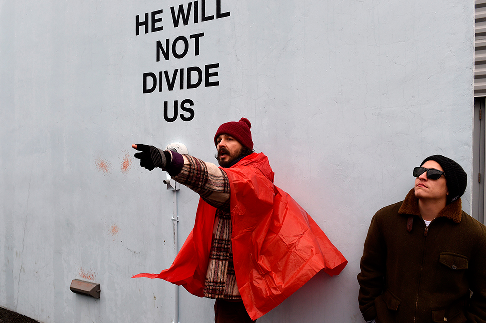 La protesta de Shia LaBeouf y Jaden Smith contra Donald Trump