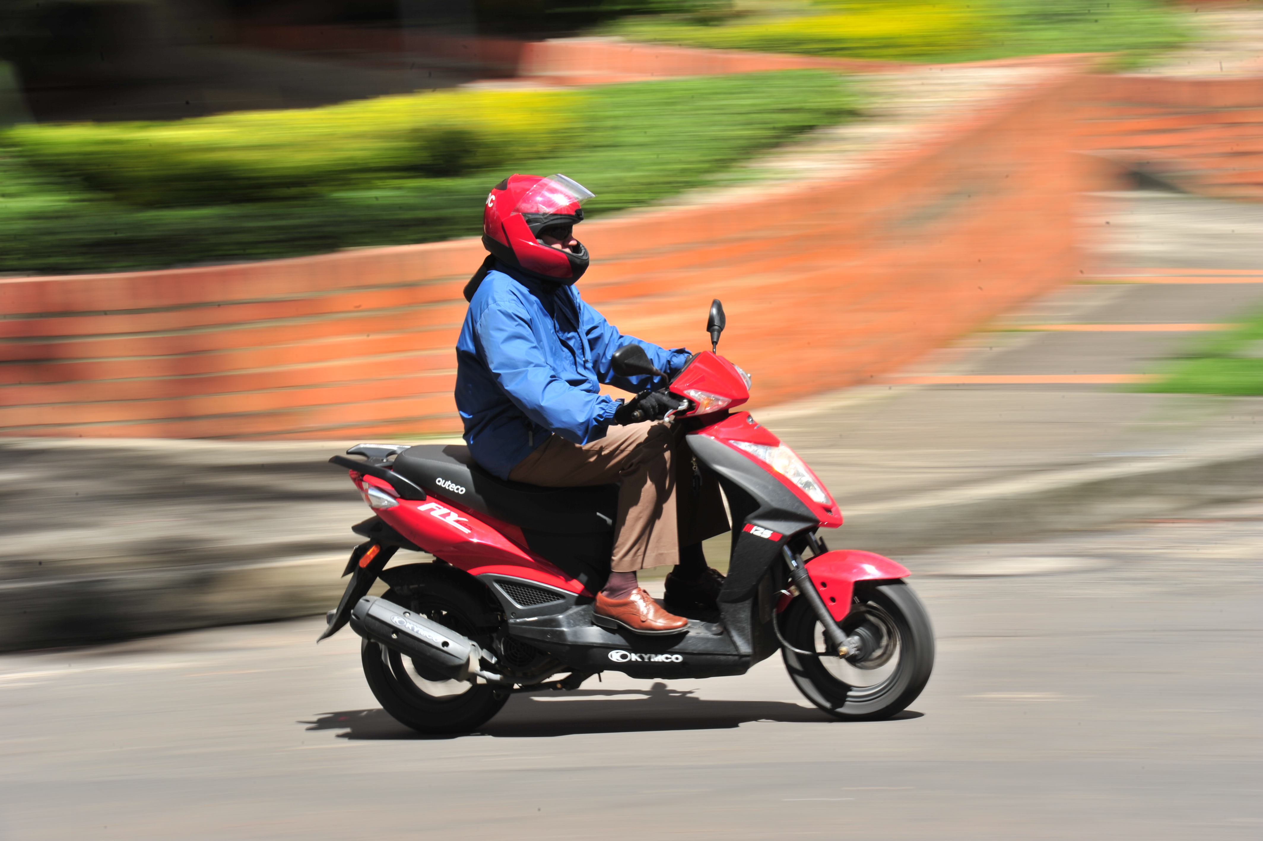 Motocicleta Kymco scooter 125 Cc.