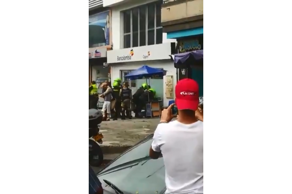 En intento de robo asaltantes toman como rehén a un niño en Medellín