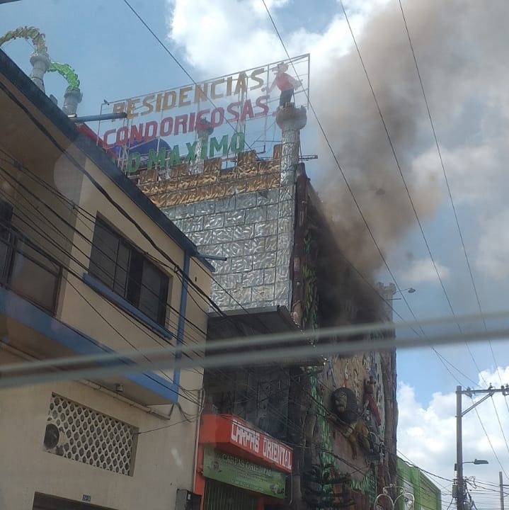 Bomberos atendieron incendio en popular motel de Cali, Condoricosas
