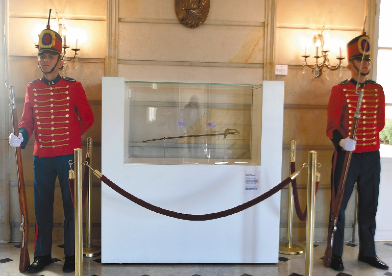 La resignificación de la espada de Bolívar y el recuerdo de su robo hace 50 años