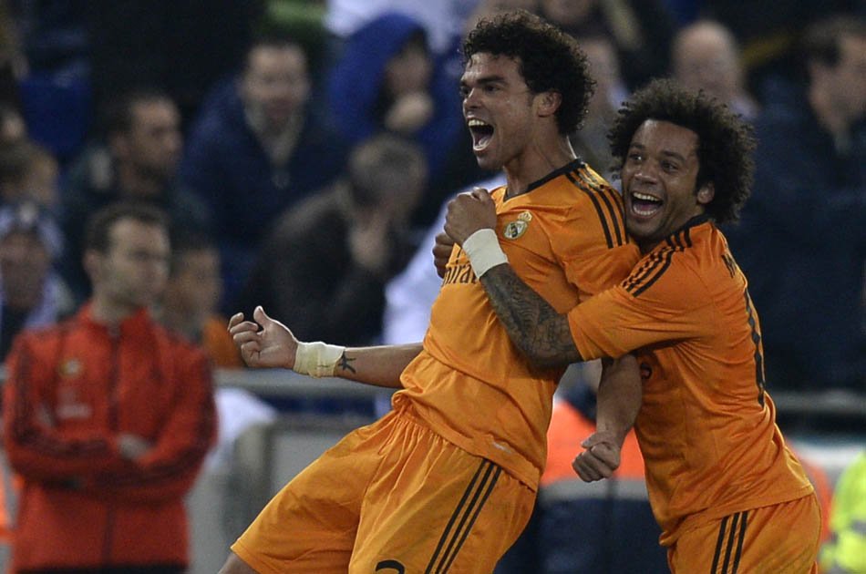 Real Madrid ganó y se acerca a los líderes en la Liga de España