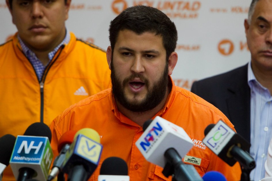 Asaltan casa de alcalde opositor venezolano y escriben consignas antisemitas