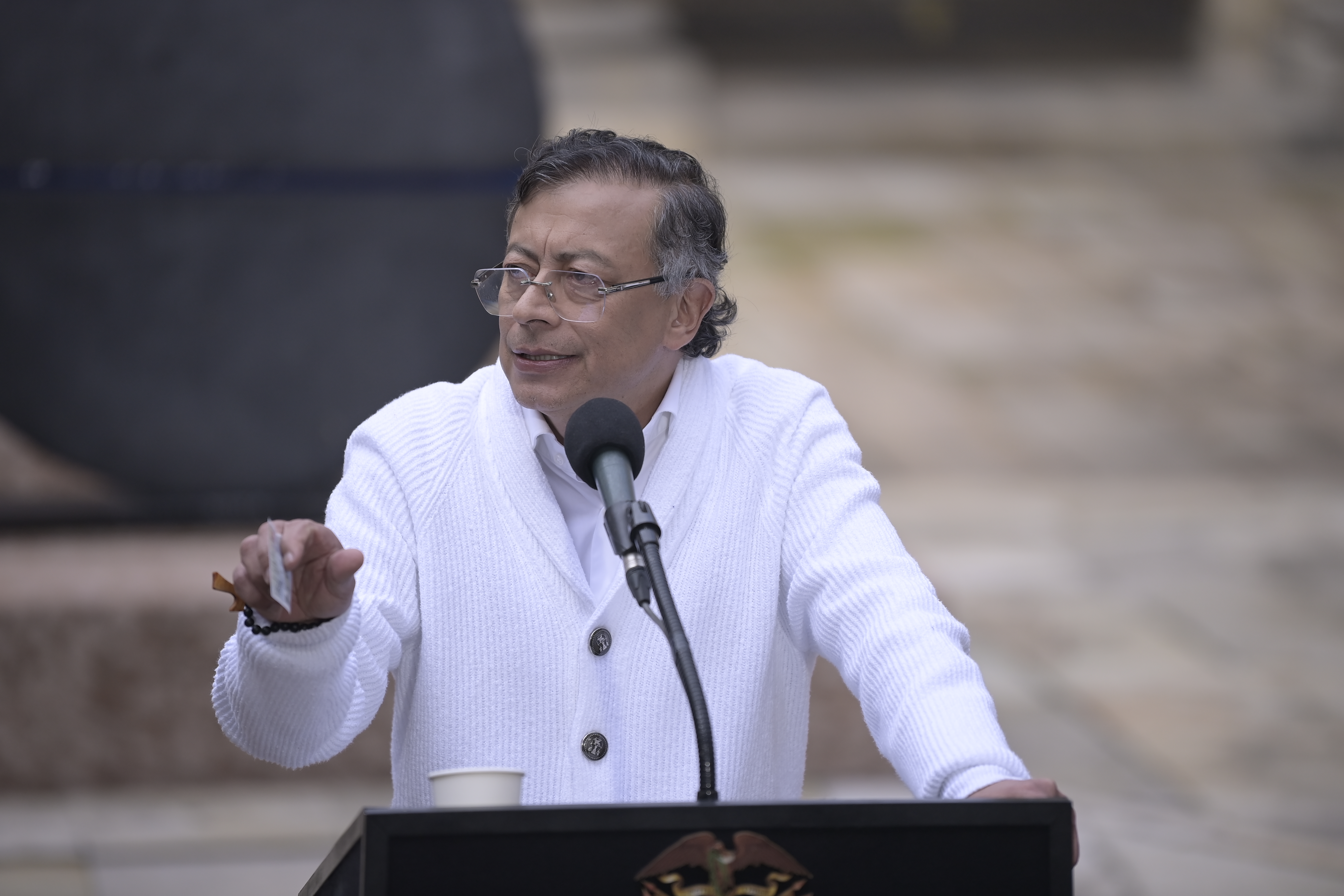 “Es un intento de golpe de Estado”: defensa de presidente Petro tras orden para suspenderlo