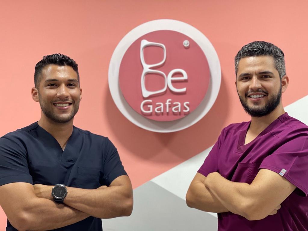 Be gafas