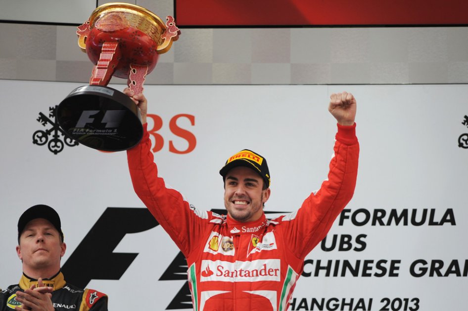Fernando Alonso ganó el Gran Premio de China de F1