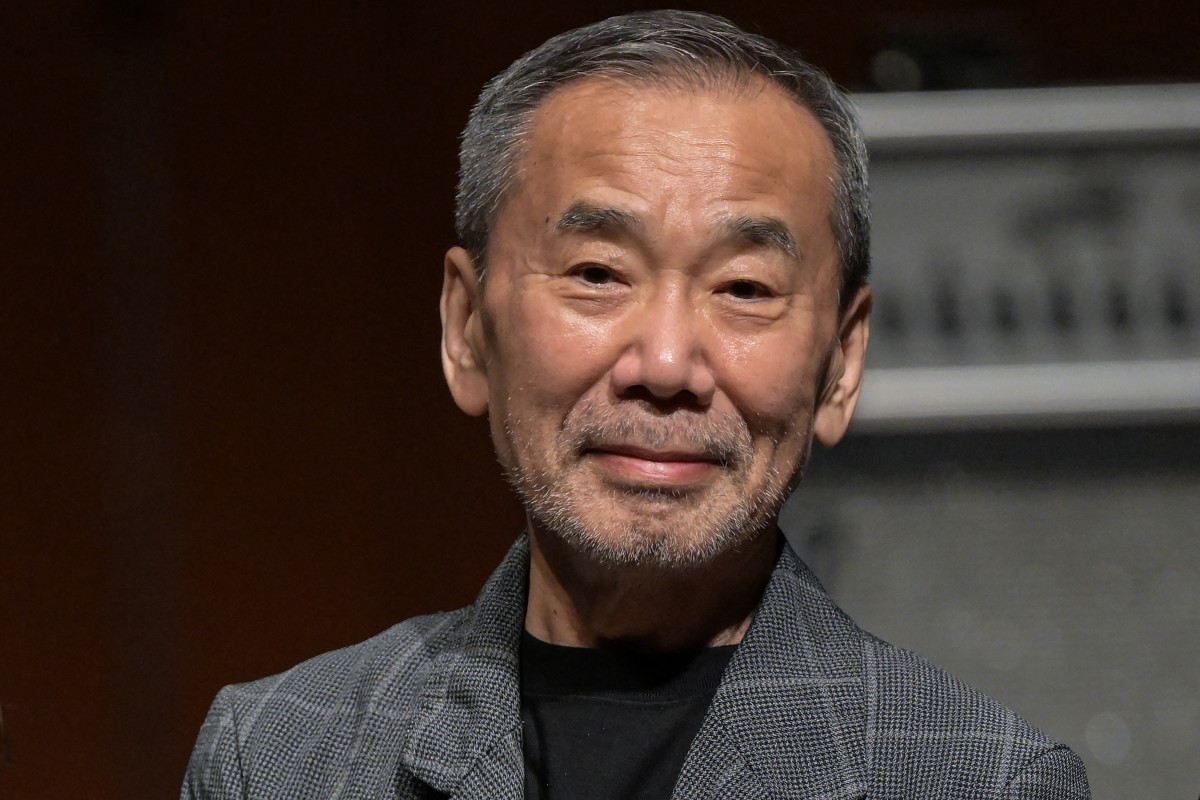 Murakami reveló que perdió 17 kilos escribiendo su nueva novela y temía no volver a escribir