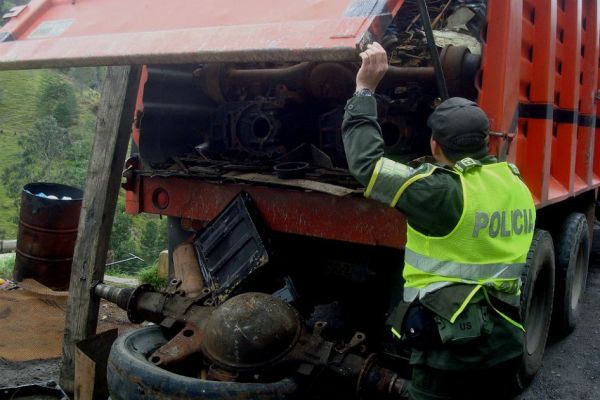 Compradores de autopartes robadas serán capturados: Fiscal General