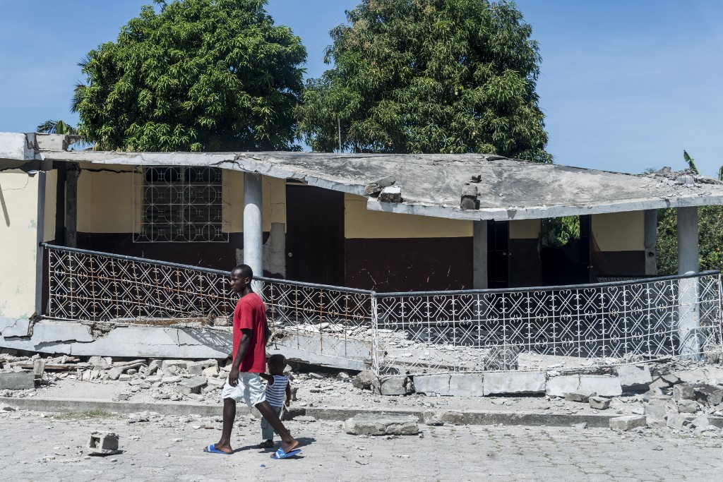 Haití es golpeado por un ciclón tropical tras terremoto que deja 1.419 muertos
