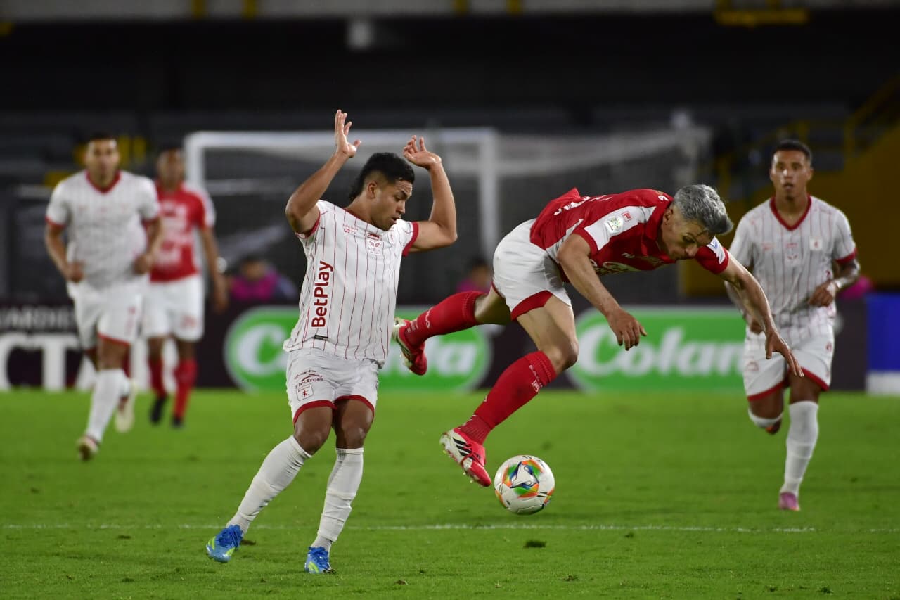 Daniel Torres fue uno de los jugadores más destacados en el apabullante triunfo de Santa Fe contra América por la vuelta de los cuartos de final de la Liga Betplay 2026-I.