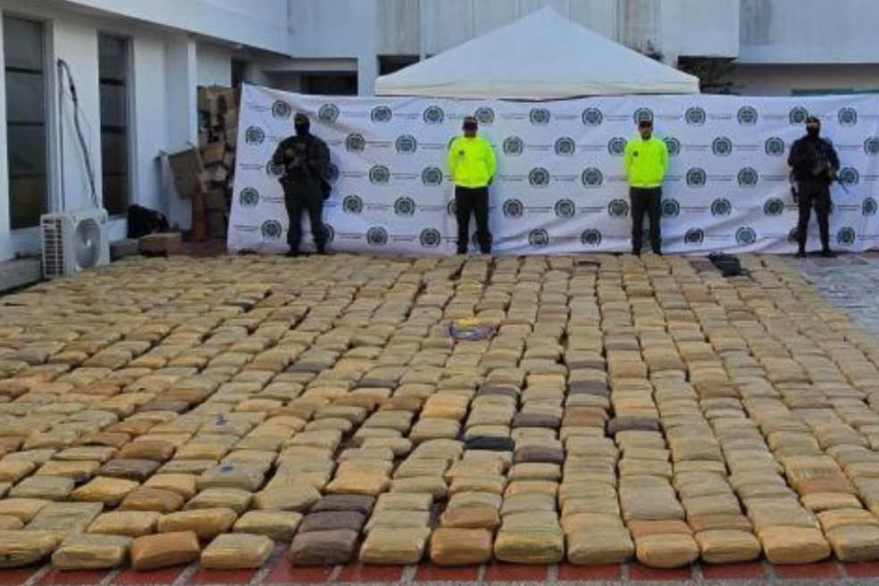 Autoridades incautaron más de 1.700 kilos de marihuana de la banda “Los Costeños”