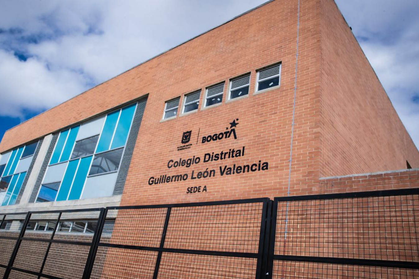 ¿Cuándo entran los colegios distritales y públicos a clases en 2023?