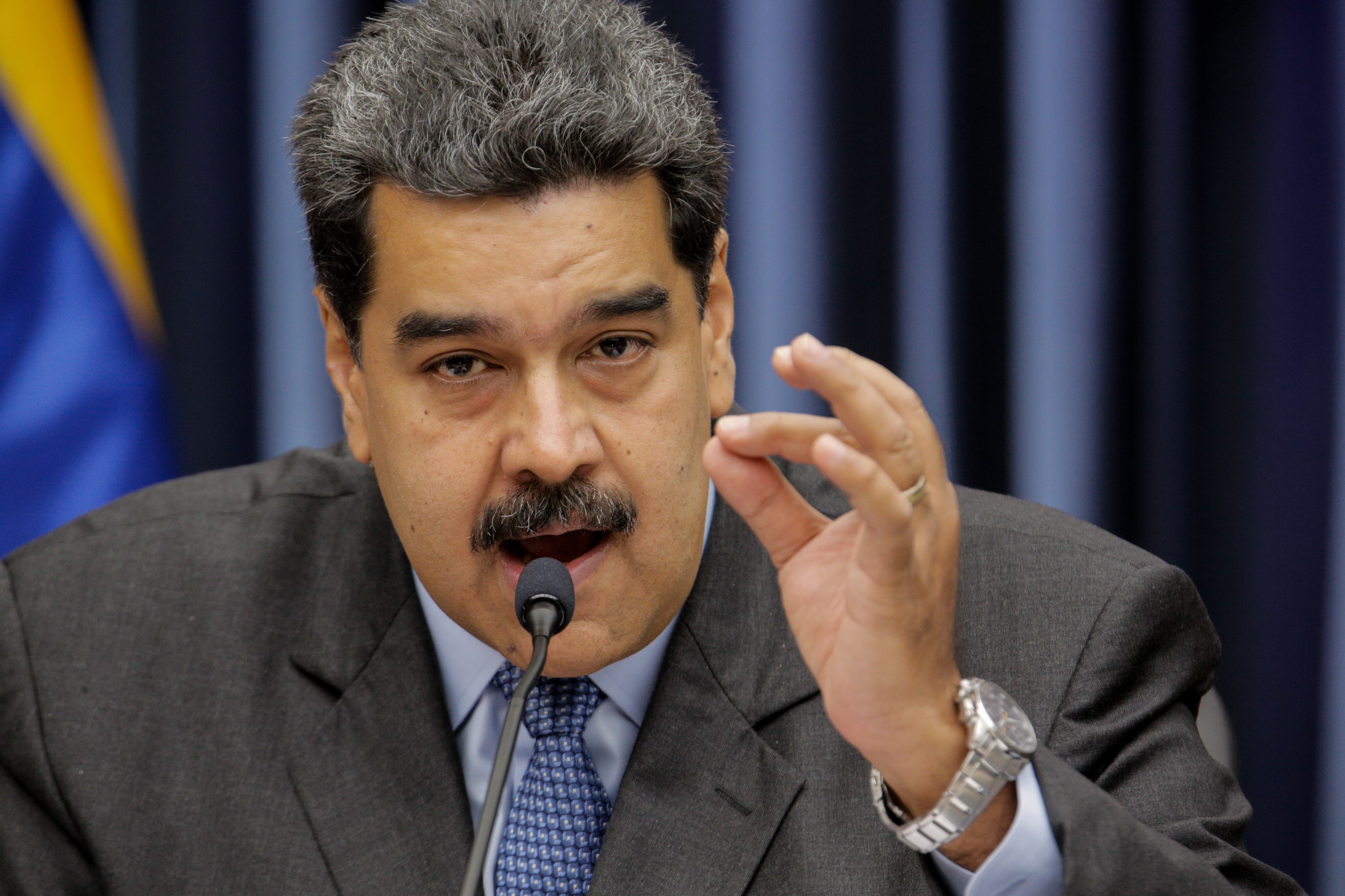 Maduro congela diálogo con oposición en rechazo a bloqueo de Estados Unidos
