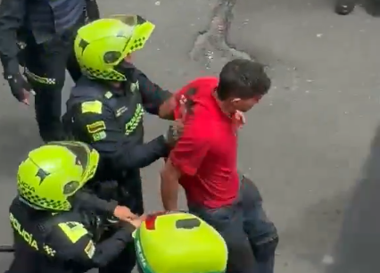 Capturaron al hombre que apuñaló a su expareja en Cali