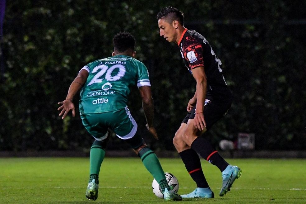 ¿Eliminado? América y una derrota que complica el futuro de Juan Carlos Osorio