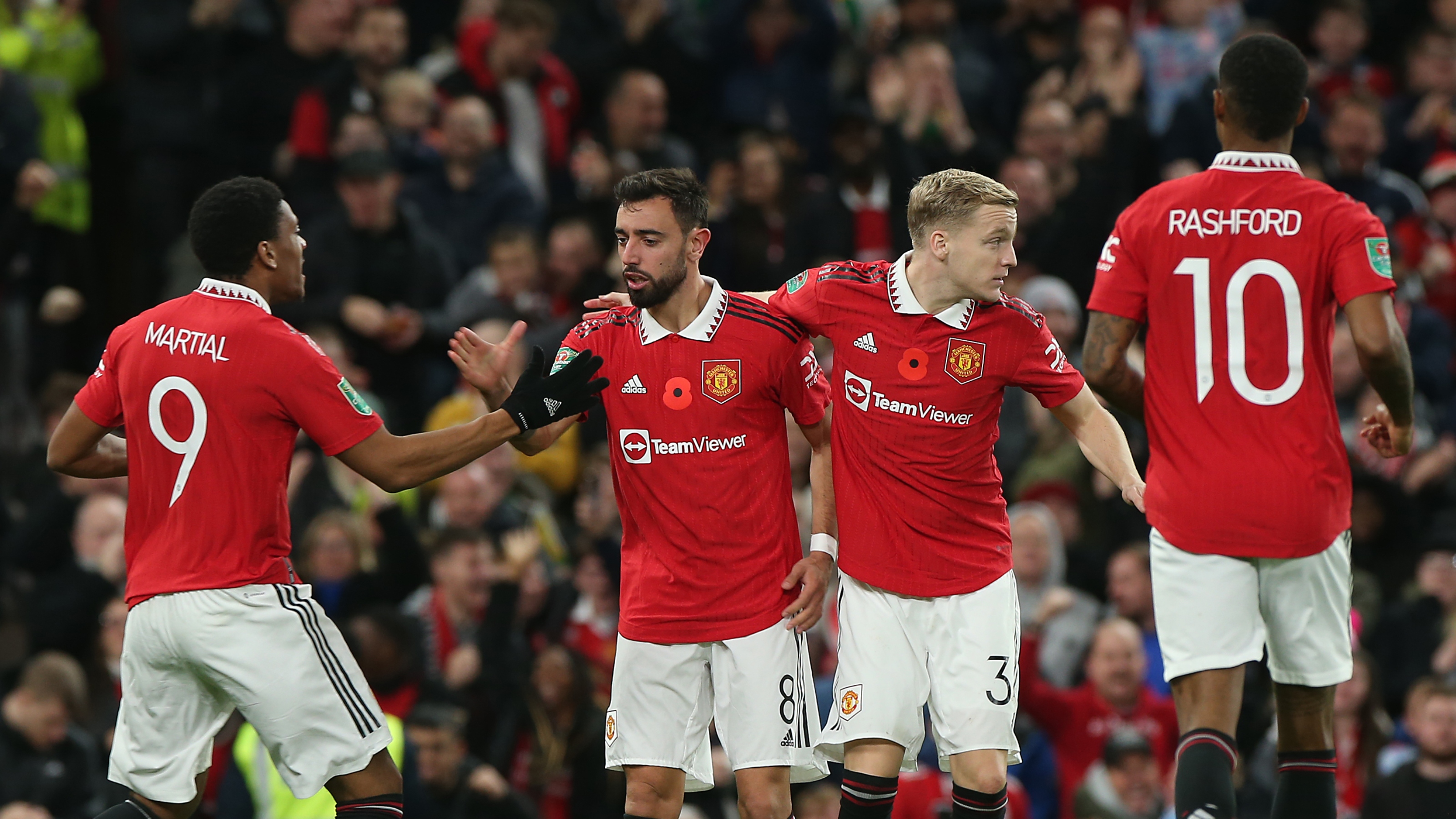 Manchester United ganó y avanzó a octavos de final en la Copa de la Liga