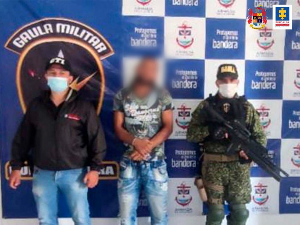 A la cárcel, hombre que habría secuestrado por dos años a su pareja y dos hijos