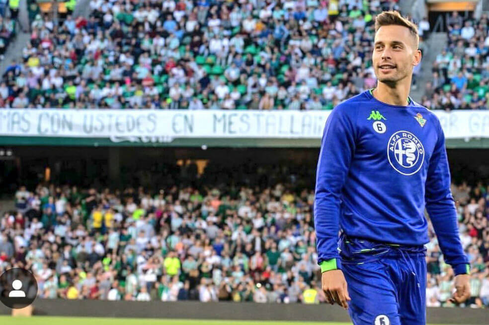 Con tres lesiones de ligamento cruzado encima, Sergio Canales fue convocado por España