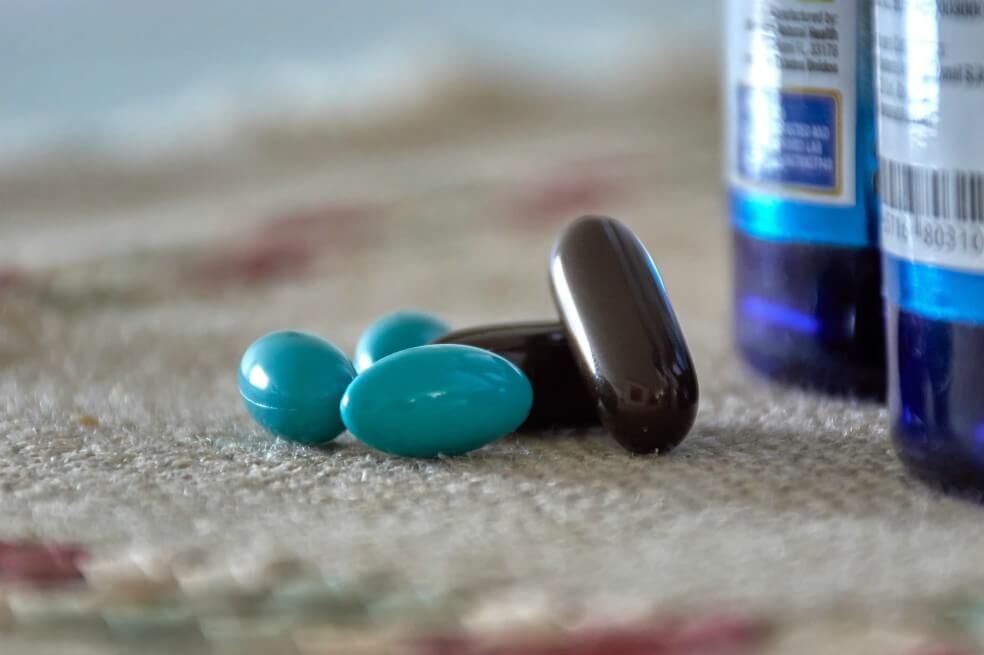 Minsalud ahora le pone techo a precios de medicamentos