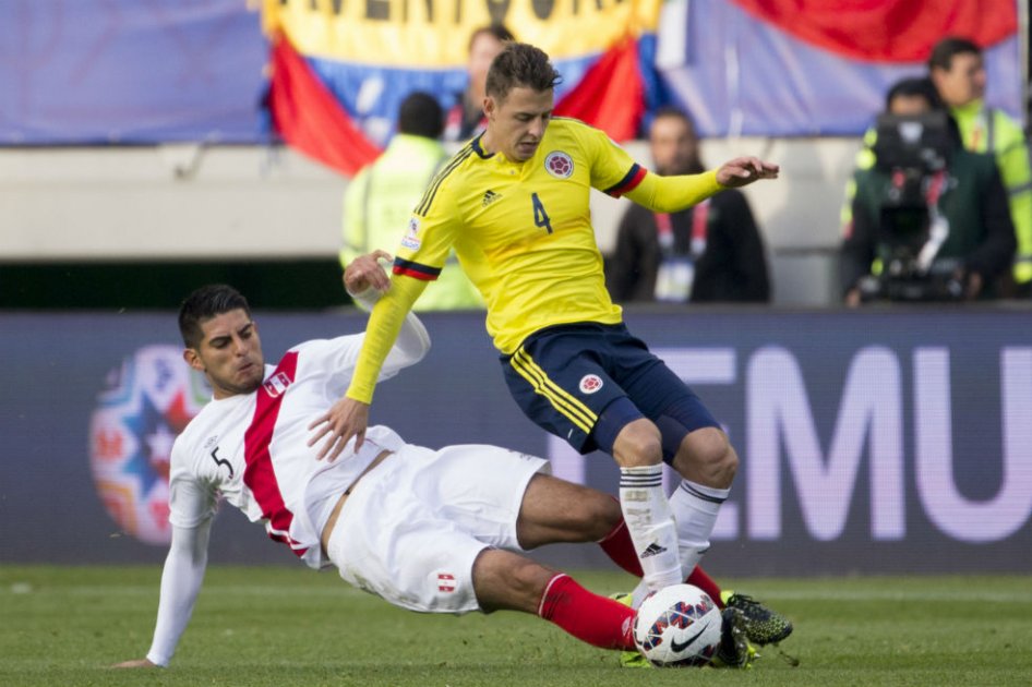 Santiago Arias: el partido contra Perú debe afrontarse con seriedad y salir a ganar
