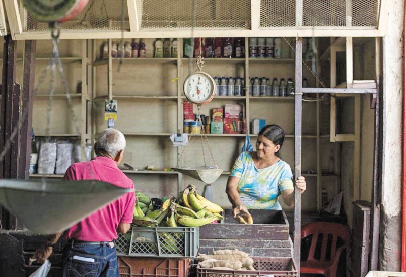 En el mercado de Tibú la mayoría de productos vienen de Cúcuta. / Fotos: Gabriel Corredor Aristizábal