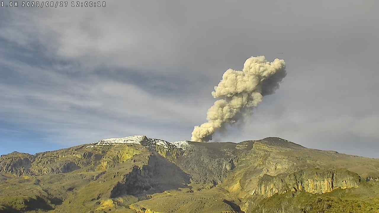 Aumentó actividad del volcán Nevado del Ruiz, pero se mantiene en Alerta Amarilla