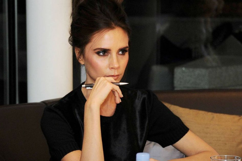 Victoria Beckham venderá más de 600 prendas de su armario