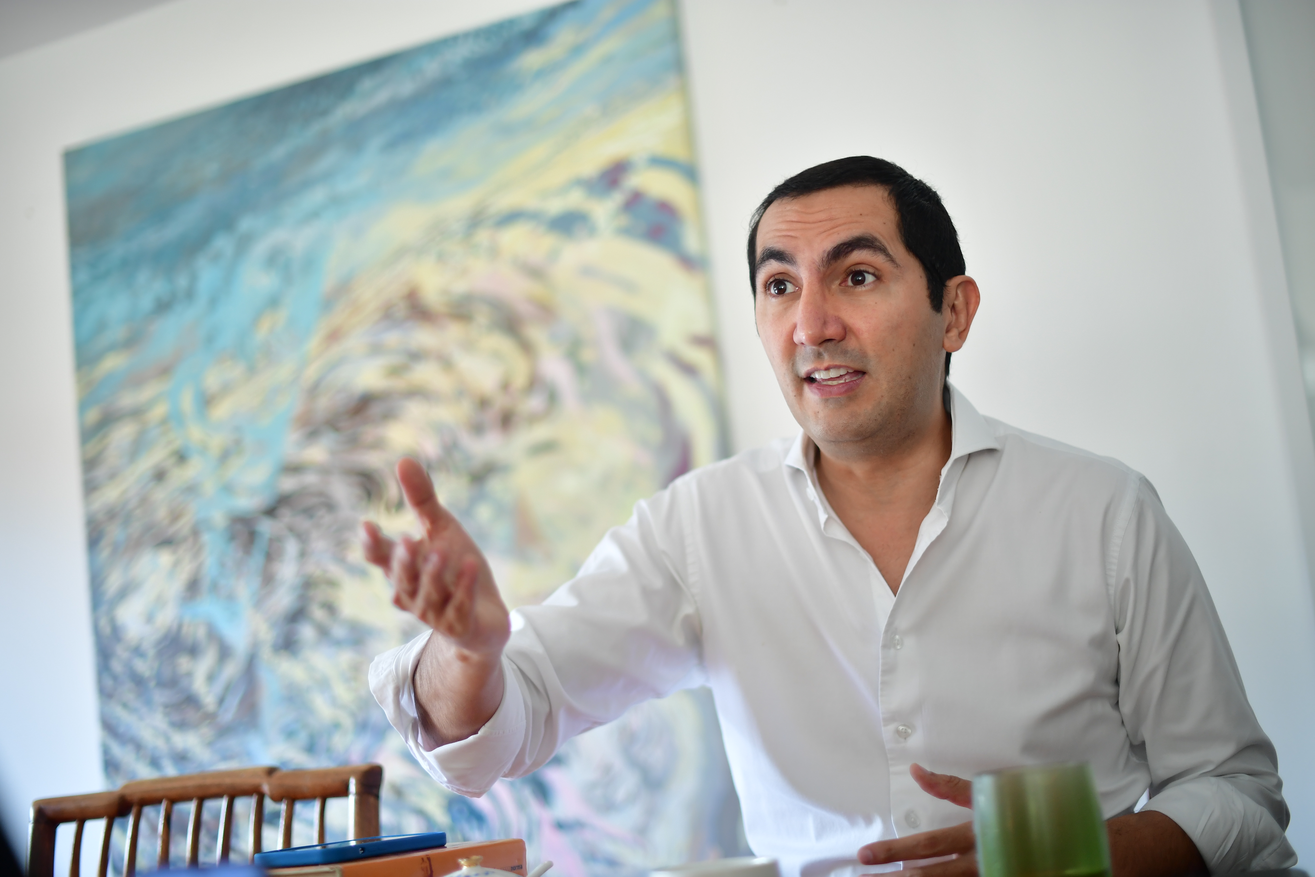Político colombiano y candidato presidencial por el partido Conservador.