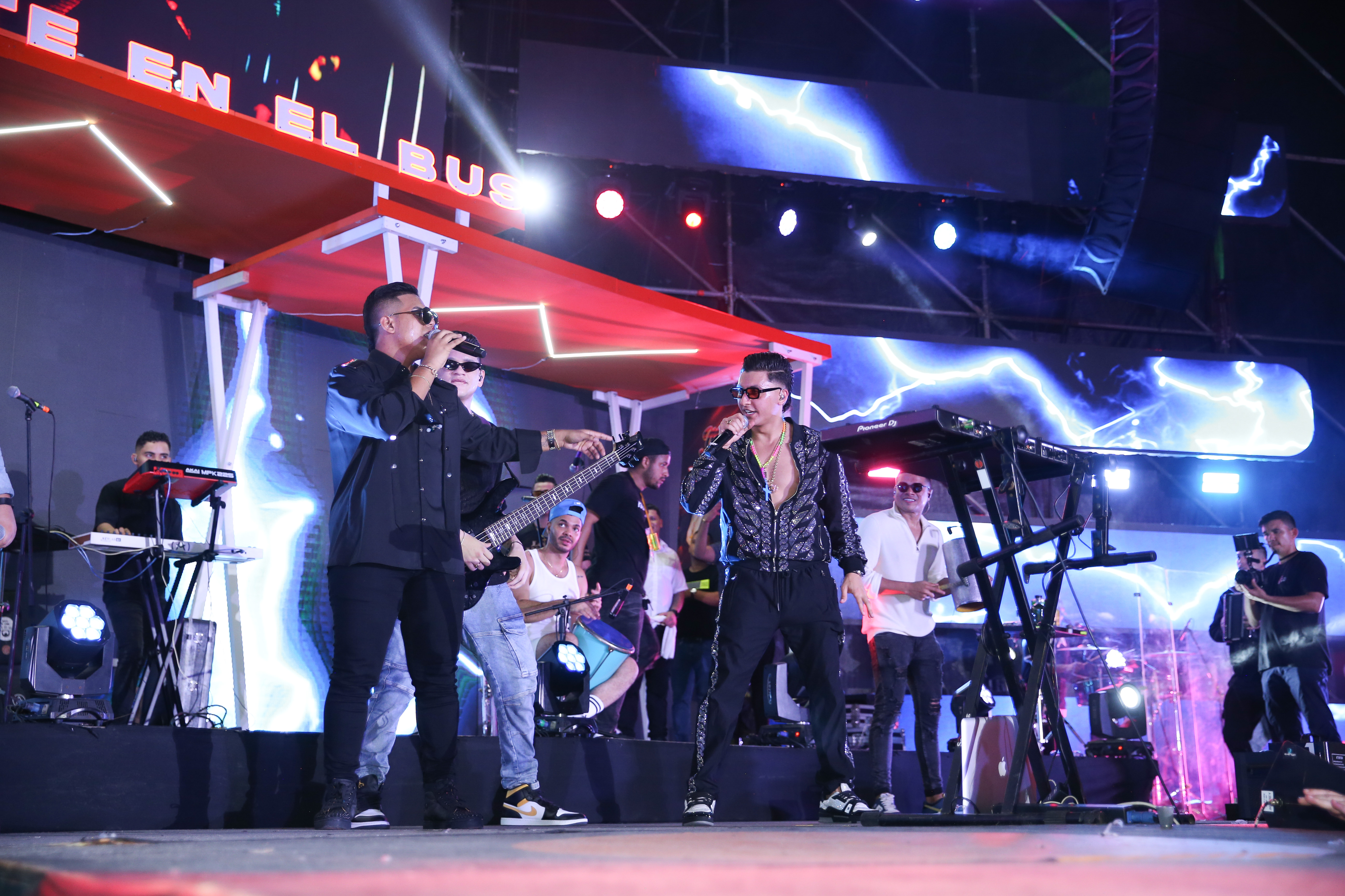 Julio Rojas y Tavo Sumoza
