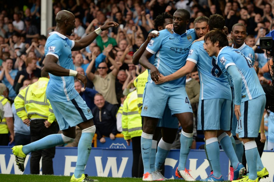 Manchester City derrotó al Everton y sigue líder de la Premier
