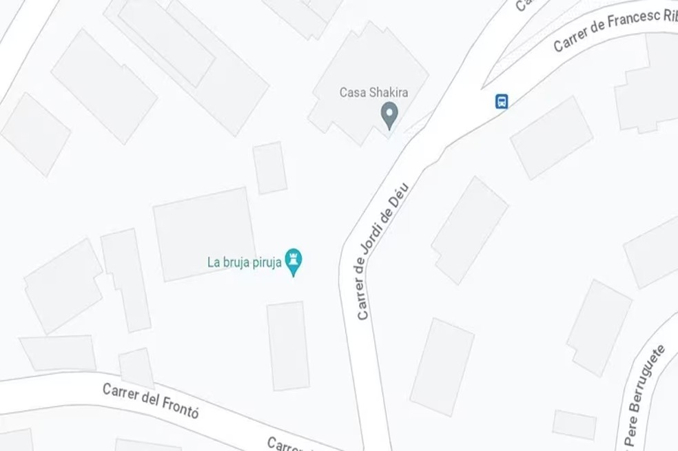Se viralizó en redes sociales el gracioso nombre que le pusieron a la residencia de Montserrat Bernabeu, exsuegra de Shakira y madre de Piqué. ¿Es una broma?