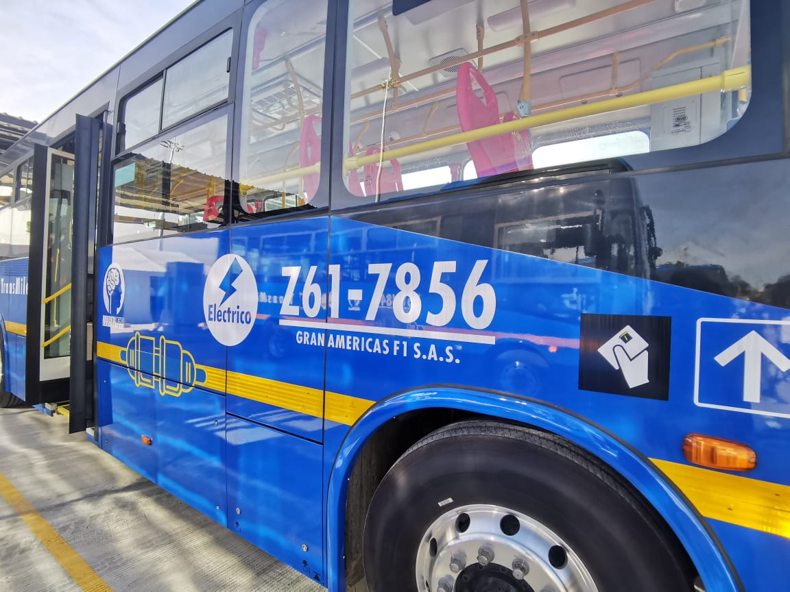 Nuevos buses de Transmilenio: respiran los usuarios, pero la ciudad no tanto