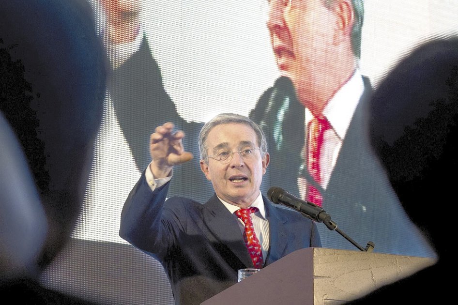 Cátedra uribista