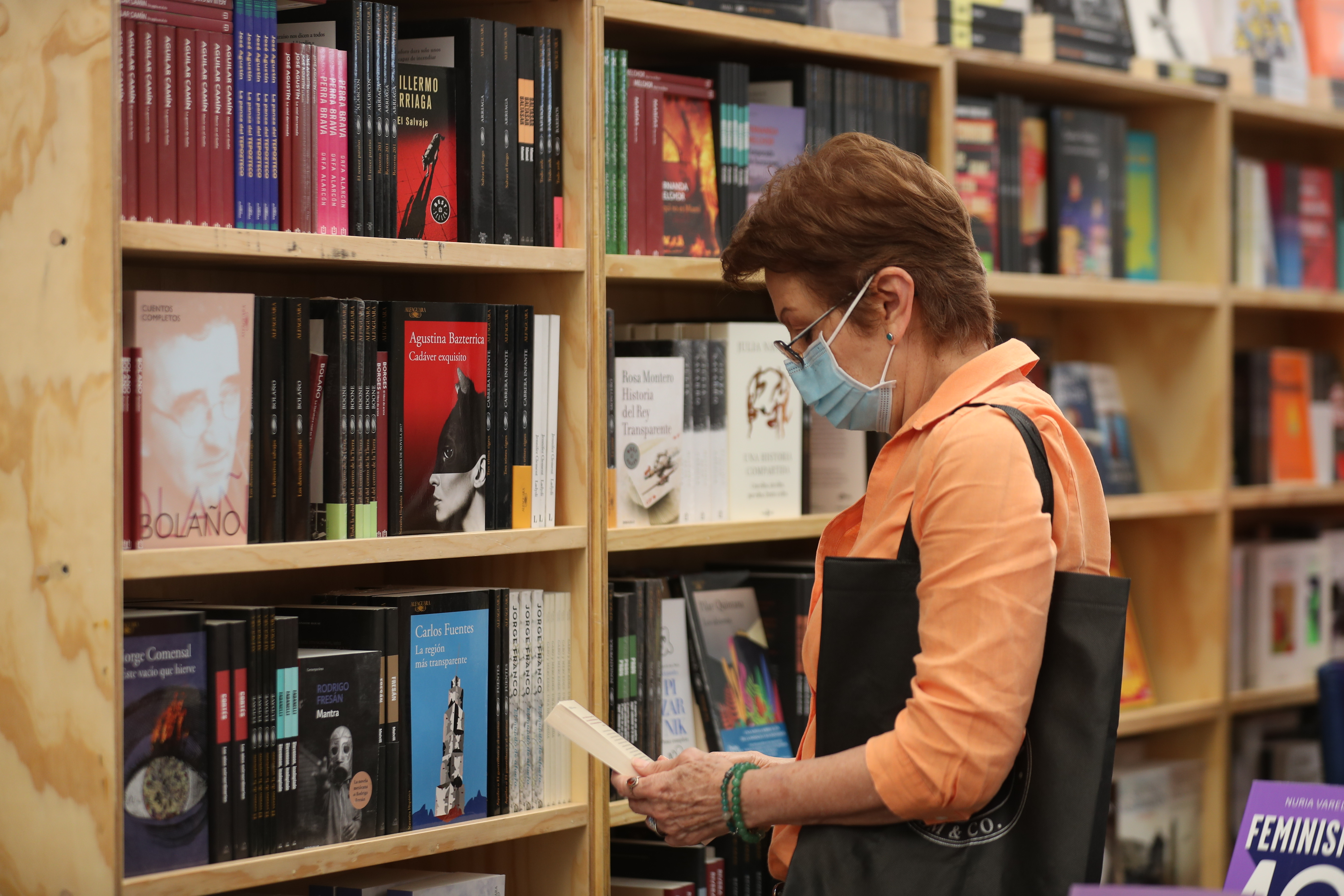Periodismo y literatura, caminos cruzados