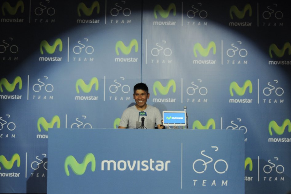 Nairo Quintana en la rueda de prensa antes de su viaje a Europa. Foto: Movistar Team