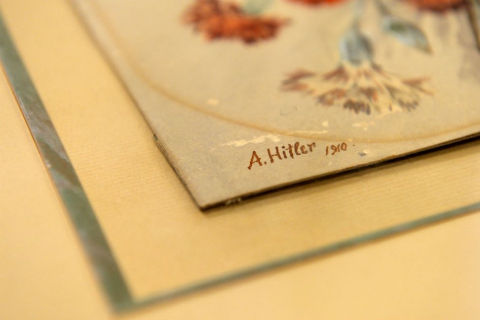 Casa de subastas vende por 400.000 euros acuarelas pintadas por Hitler
