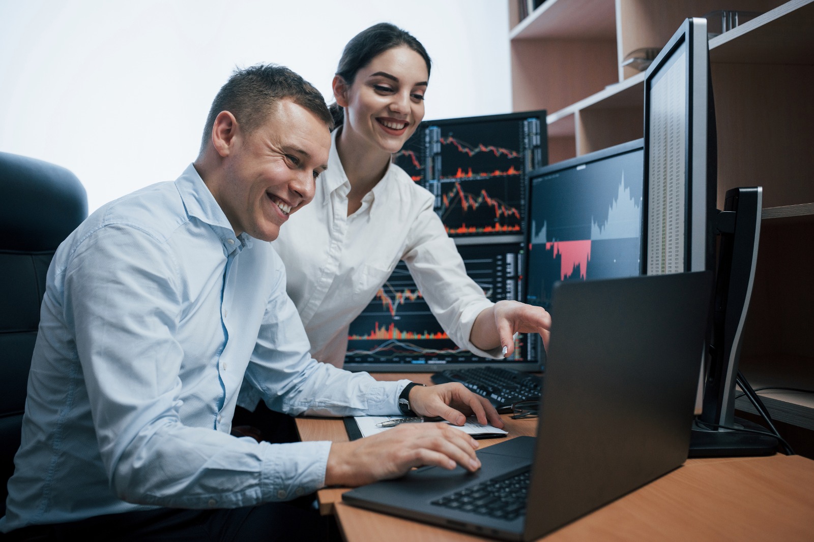 Trading con CFDs: Guía para Principiantes sobre Contratos por Diferencia