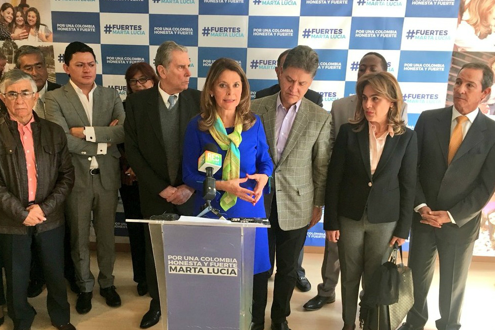 Exministro Fernando Araújo será el jefe de campaña de Marta Lucía Ramírez