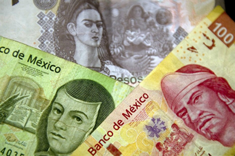 Peso mexicano, en caída libre por victoria de Trump en las presidenciales
