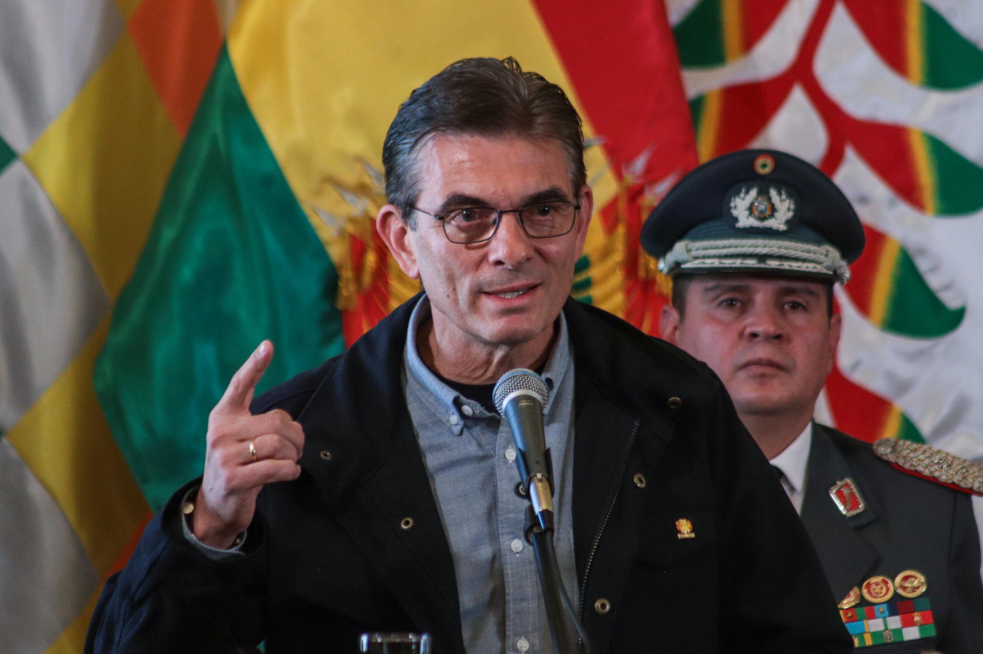 El presidente de Bolivia impulsa una ley para reforzar la acción militar ante los bloqueos