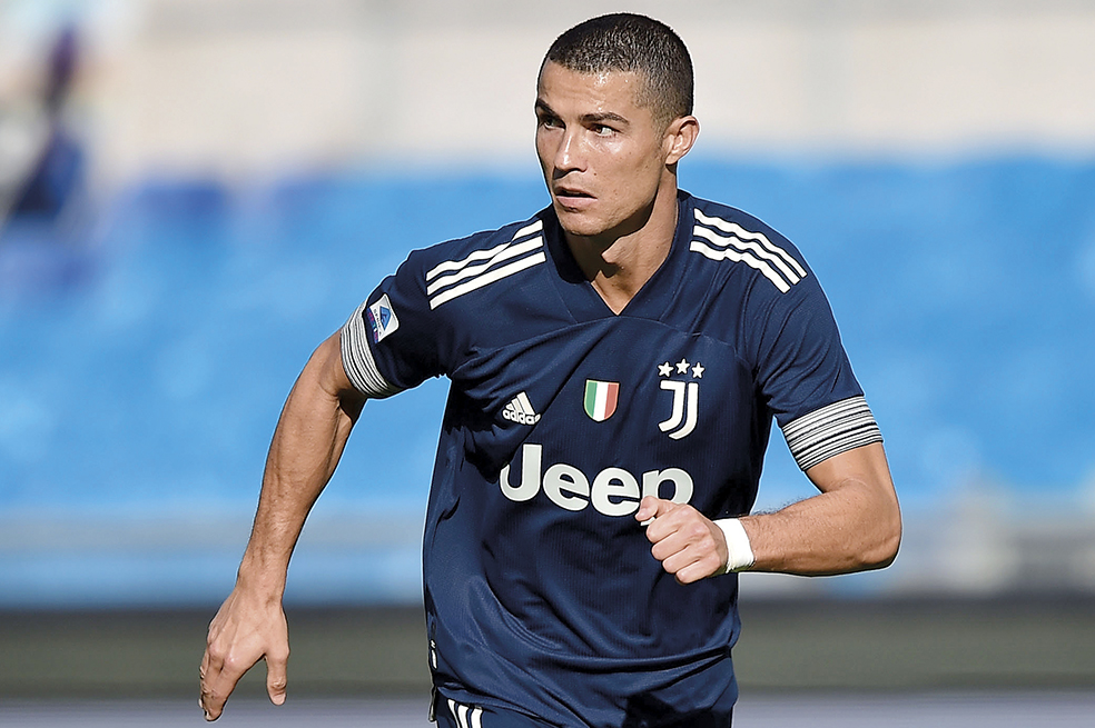 Cristiano Ronaldo ¡superó los mil millones de dólares!