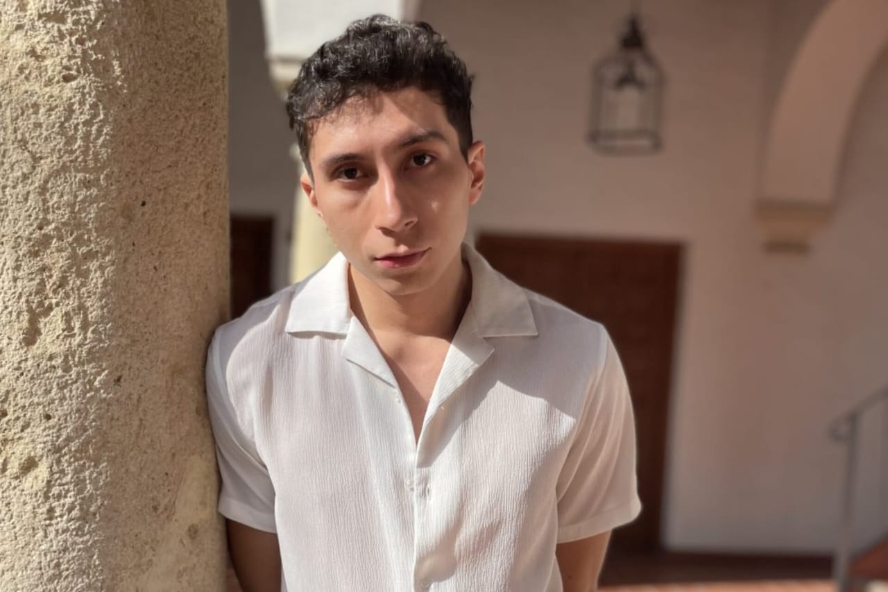 El colombiano Sebastián Martínez Vanegas gana en España el Premio de Poesía Emilio Prados