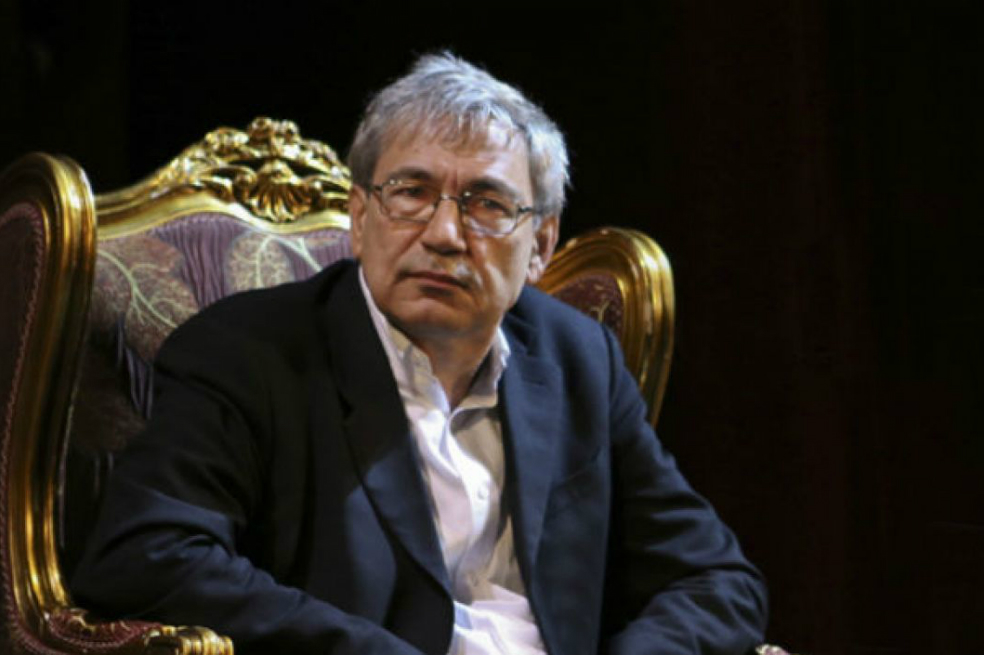 Pamuk, Vitale y Pérez-Reverte encabezarán la 32 edición de FIL Guadalajara