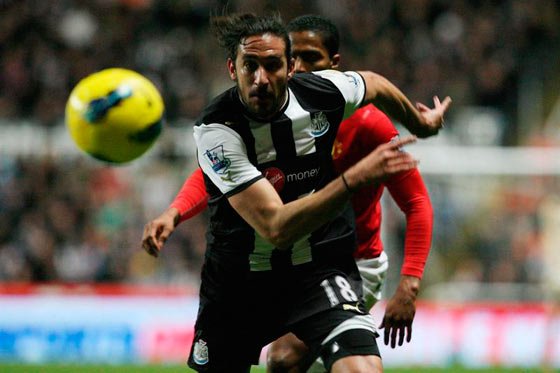 Jonas Gutiérrez se curó del cáncer testicular que padeció. Foto: AFP 