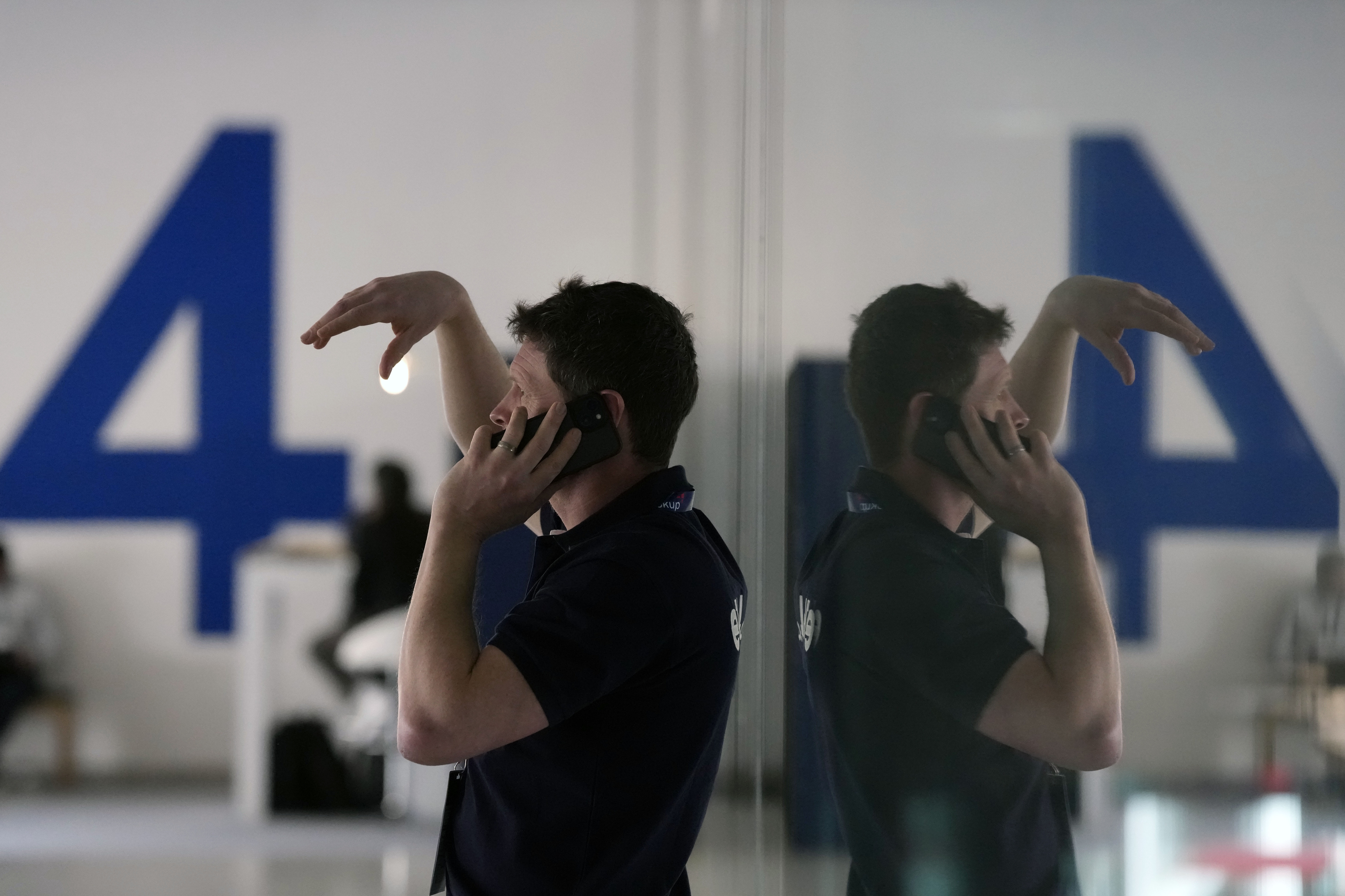 Uso de redes bajo presión: gremios alertan por falta de regulación de plataformas