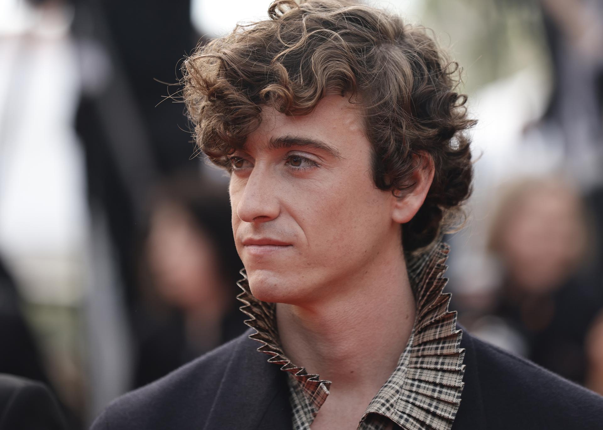 CANNES (France), 21/05/2026.- Guitarricadelafuente attends the premiere of 'La Bola Negra' (The Black Ball) during the 79th annual Cannes Film Festival, in Cannes, France, 21 May 2026. The film festival runs from 12 to 23 May 2026. (Cine, Francia) EFE/EPA/TERESA SUAREZ