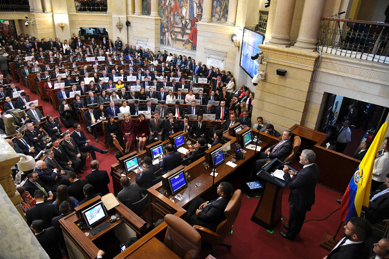 “Yo no le daría a eso mucha importancia”: Duque sobre “la jugadita” de Macías